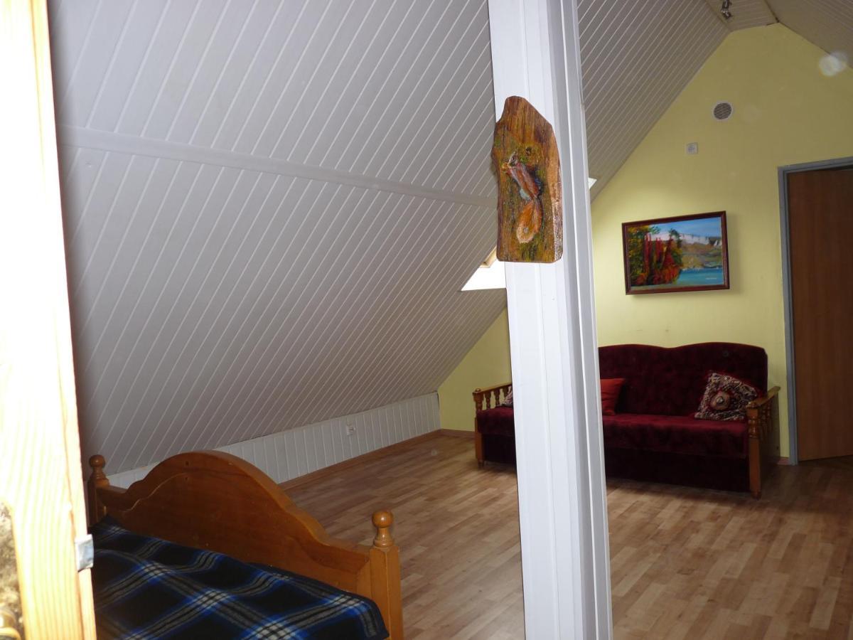 Dwor Komorowo Exteriér fotografie